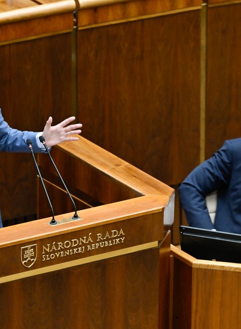 Odvolávanie Michala Šimečku z postu podpredsedu parlamentu