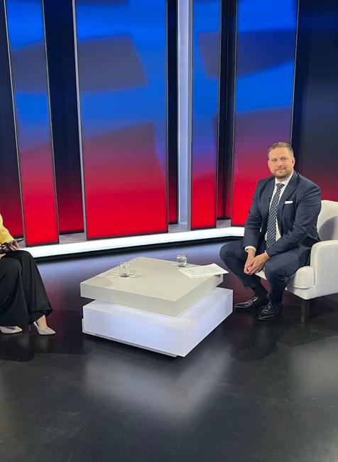 Kamil Šaško v Politika 24
