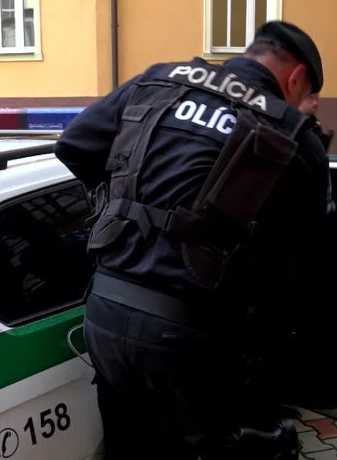 Väzba pre útočníka sekerou