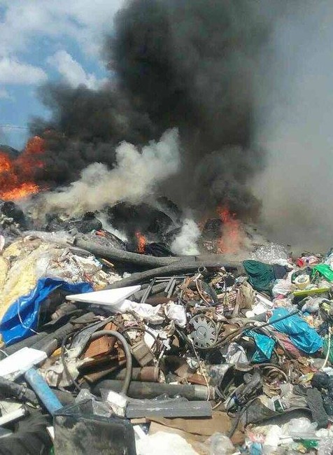 Požiar skládka smeti Kokšov-Bakša 5