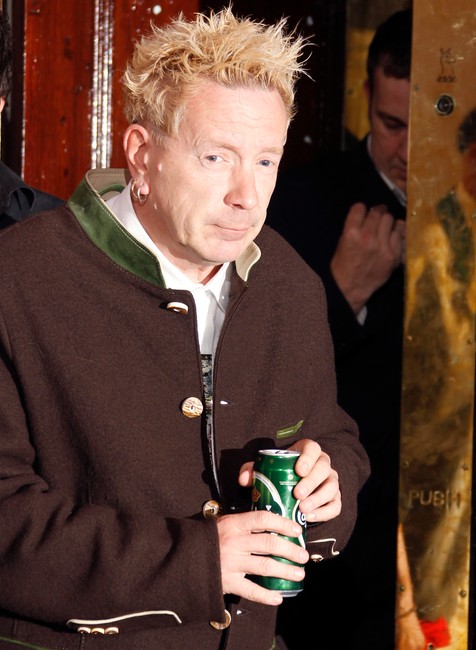 Britain_MOJO_Awards-9108b9bf65d64f06b1e082870ee9eebd