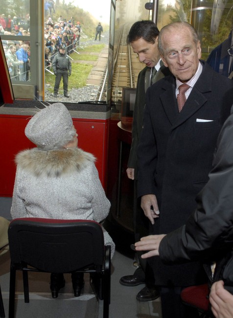 24_10_2008_Brit_kralovna_181