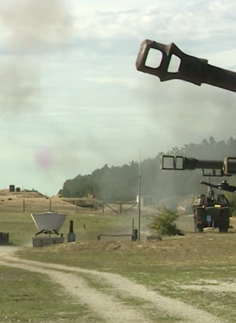 Ozbrojené sily SR ukázali našu palebnú silu aj zahraničným partnerom