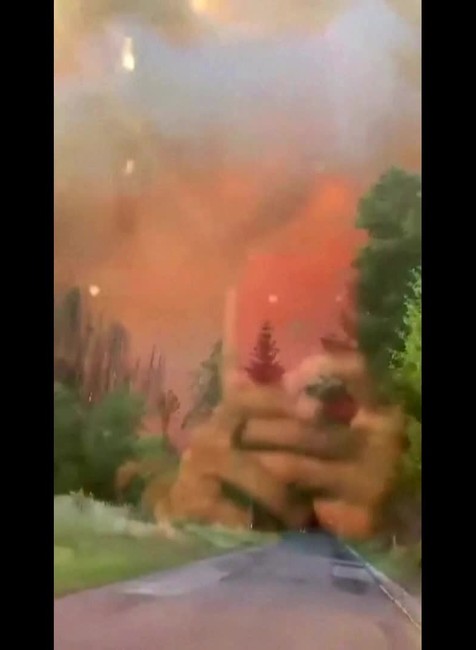 [multi] poziar ceské svajciarsko 2707