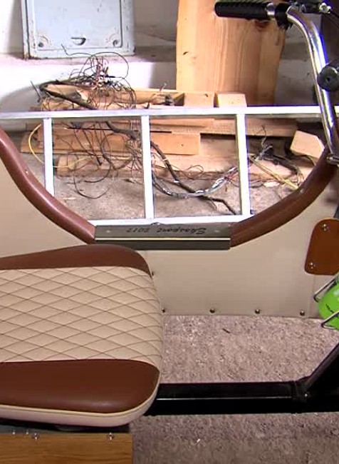 [multi] Drevené auto 2506