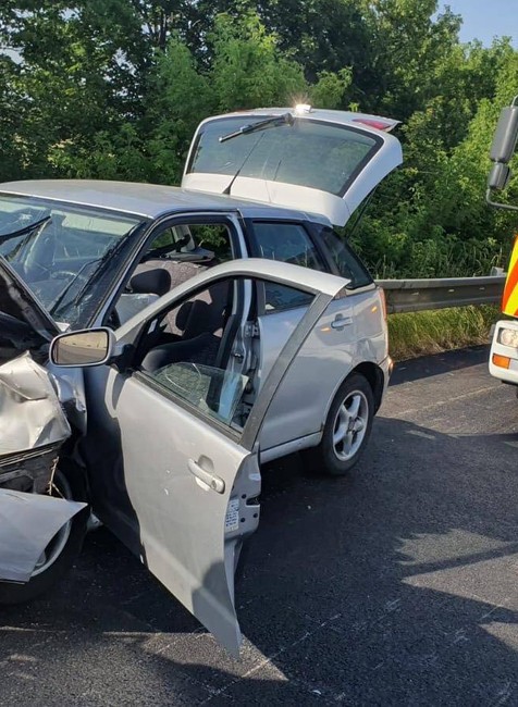 Vodiči, pozor. Diaľnica D1 je pre nehodu v jednom smere uzatvorená