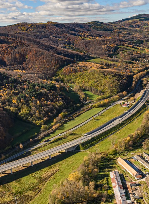 Rýchlostná cesta R2 Kriváň - Mýtna