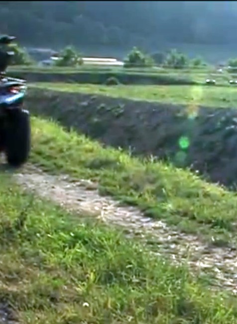 Letné dni lákajú jazdcov na štvorkolkách. Za jazdu v chránenej oblasti môžu draho zaplatiť