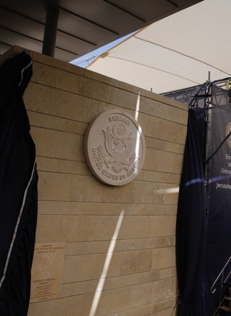 otvorenie presťahovanej americkej ambasády