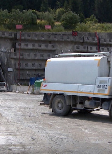 práce v tuneli Višňové a výstavba diaľnice