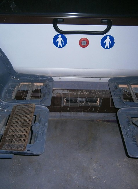 Autobus, MHD, kyselina