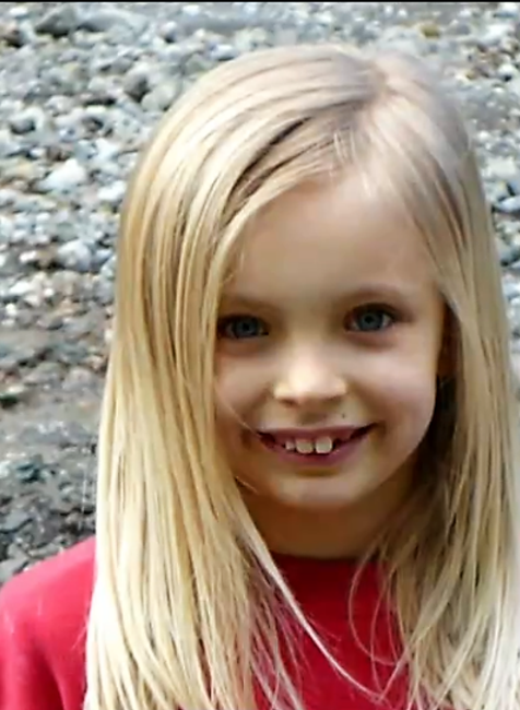 Viktória Špotáková (10)