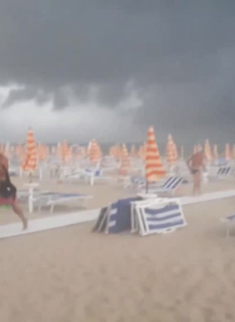 [multi] útek pred búrkou 153