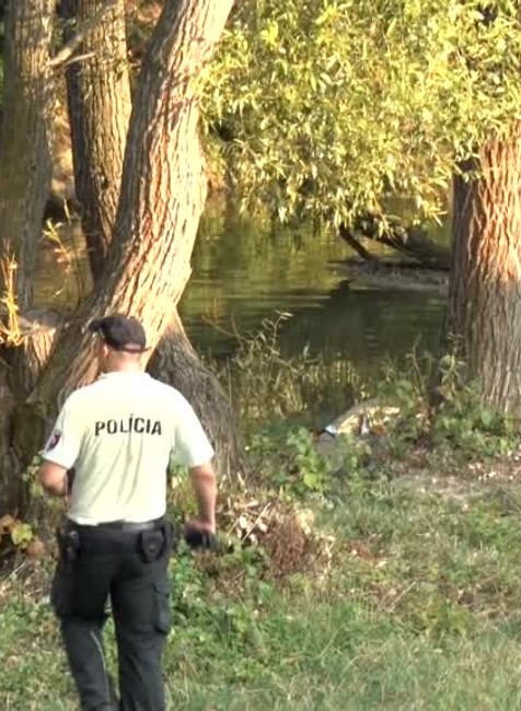 N12 Vstup Utopená žena698