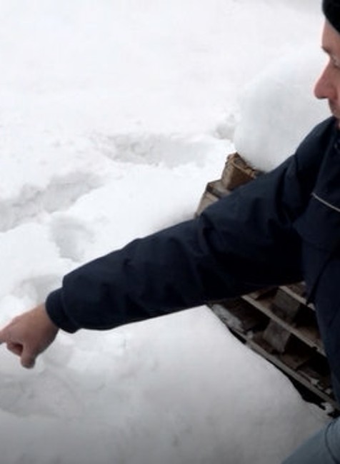 Stopy v snehu op páchateľoch