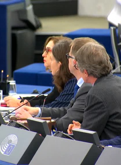 Istanbulskému dohovoru zrejme u nás odzvonilo. Európsky parlament, ale vyzýva Slovensko, aby ho urýchlene prijalo