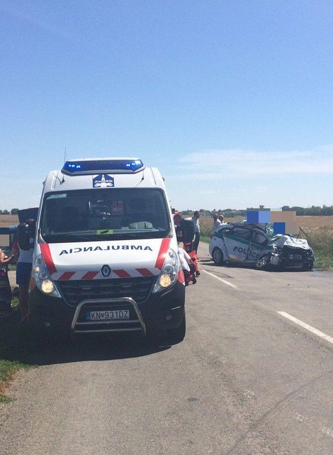 Policajti, nehoda, smrť,Pribeta