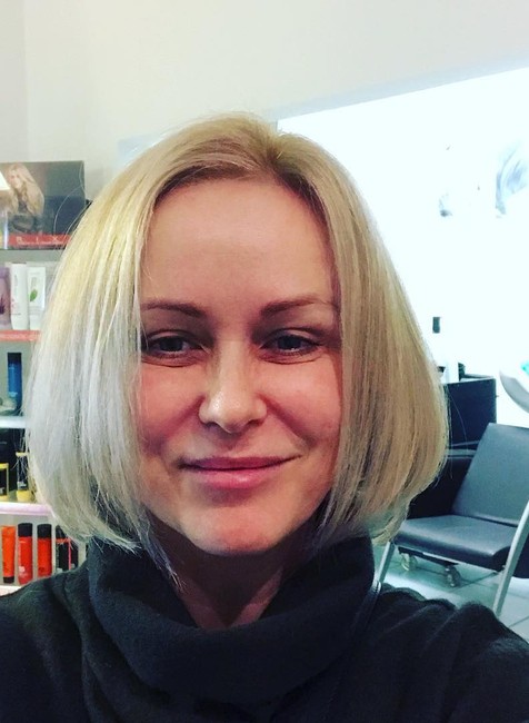 Michaela Čobejová s novým účesom