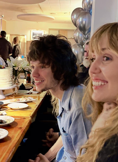 Zásnuby Miley Cyrus