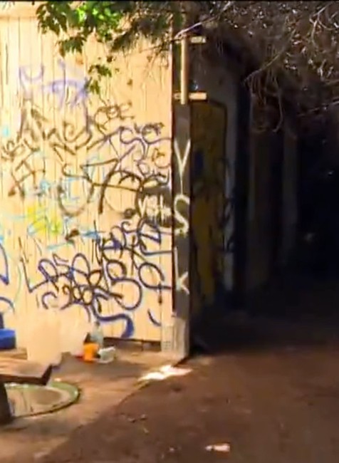 Polícia vo veľkom bojuje proti drogám. Z bratislavských ulíc ale stále nemiznú