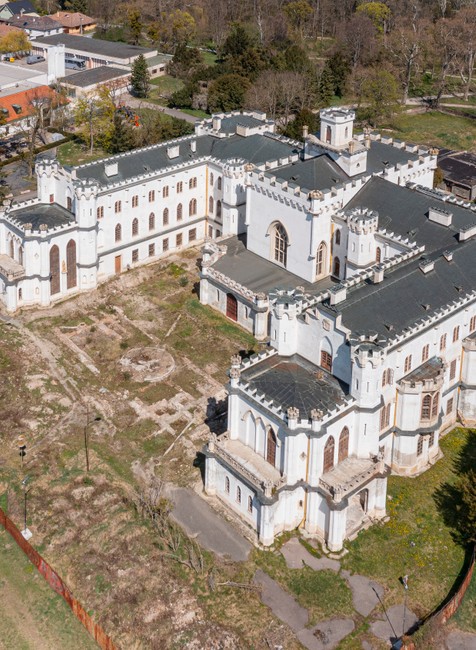 Kaštieľ v Rusovciach