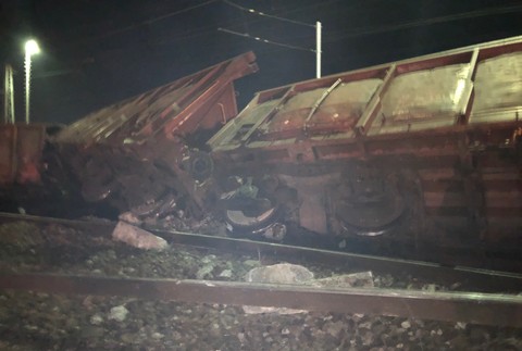 Vykoľajený vlak Krompachy