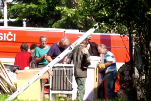 Ranná káva pripravila rodinu o strechu nad hlavou