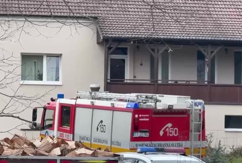 [multi] Mŕtva žena v dome v obci Buková 13200