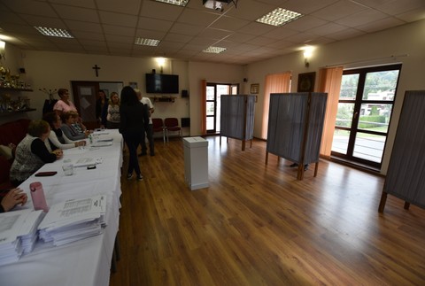 30092023_volbyNRSR23_Brusno_kupele_hasicska_zbrojnica_04988554