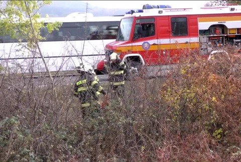 Autá v priekope1243