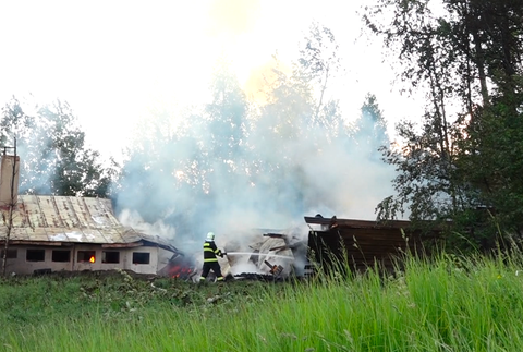 Screenshot 2022-06-17 at 21.59.28