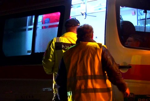 [multi] Nehoda pre Trenčíne. Robotníci si potrebovali uľaviť priamo na ceste 583