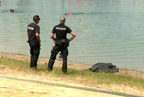 [multi] Utopený Senec 8607