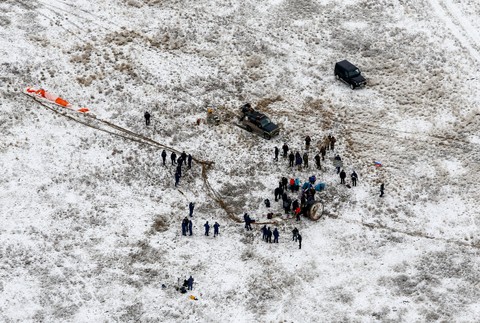 Kozmonauti Rus Maxim Surajev, Američan Reid Wiseman a Nemec Alexander Gerst sa vrátili z ISS 4