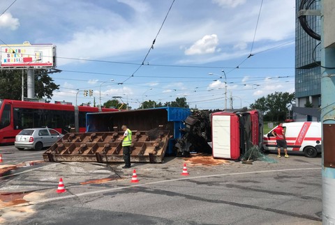 nehoda nákladného auta