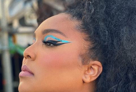 Screenshot_2020-07-07 Lizzo ( lizzobeeating) • Fotky a videá na Instagrame(7)