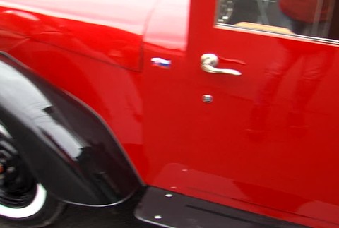 [multi] Drevené auto 2507