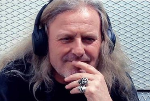 Pepa Vojtek a Kabát