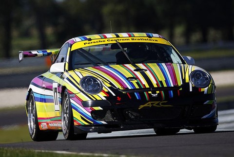 Konopka Porsche farebne spredu