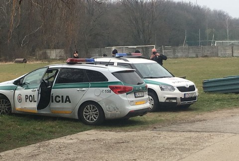 Polícia vo Veľkej Mači 