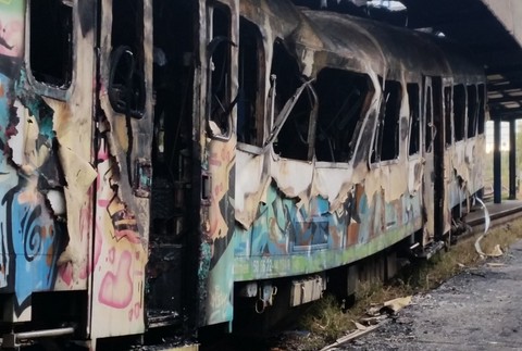 Vagóny po požiari