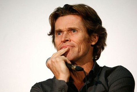Milenec vdovy - Willem Dafoe