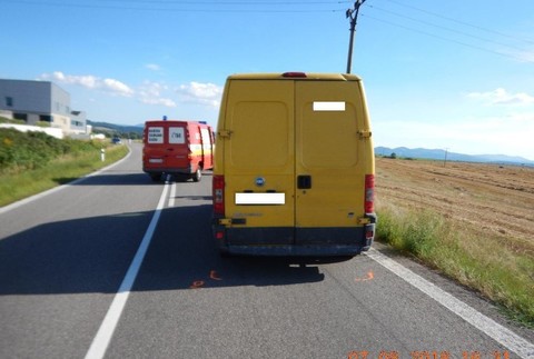 Nehoda auta s cyklistom 