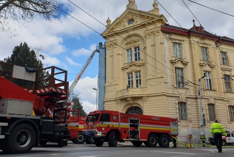 Požiar školy na Palisádach