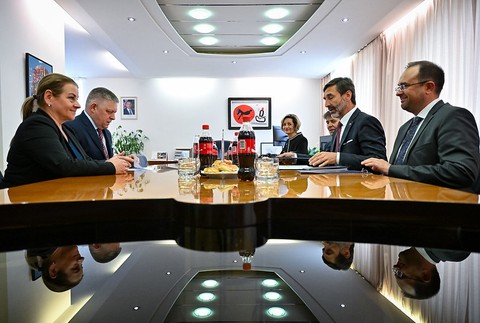 Robert Fico navštívil Ministerstvo zahraničných vecí