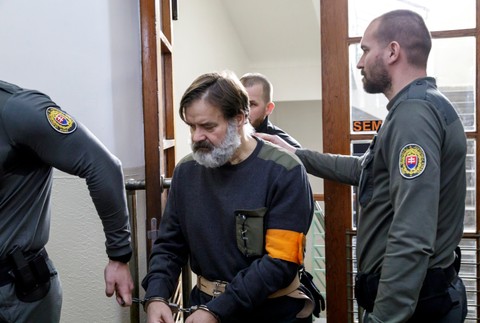 Dušan Dědeček ostáva vo väzbe