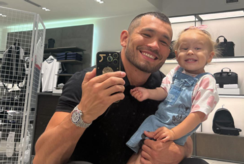 Makhmud Muradov s dcérkou Rumiou