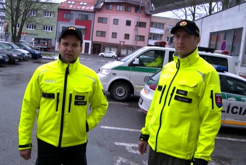 Mladá vodička dvojnásobne prekročila rýchlosť. Policajti urobili výnimku, pokutu nedostala881