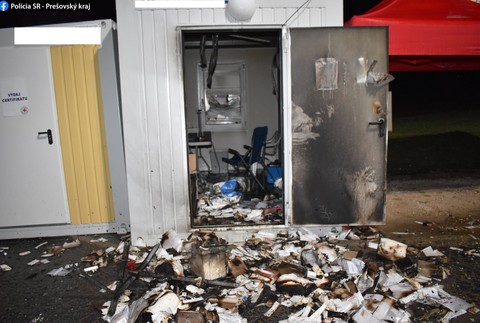 Na východe Slovenska niekto podpálil MOM-ku.