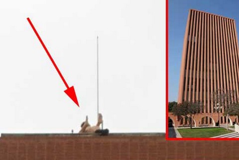 Dvaja milneci na streche, sex